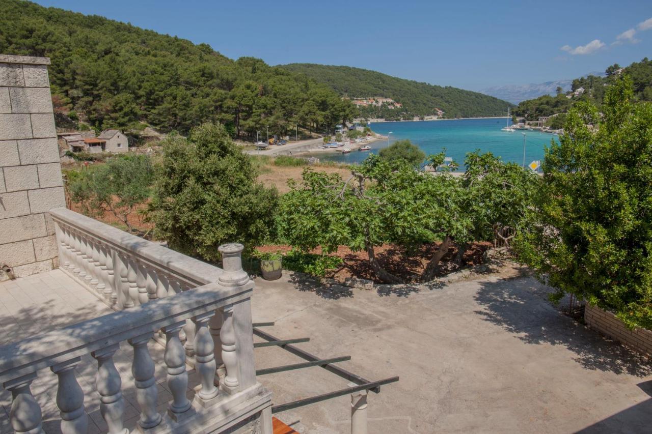 Apartment Curri Pucisca Kültér fotó
